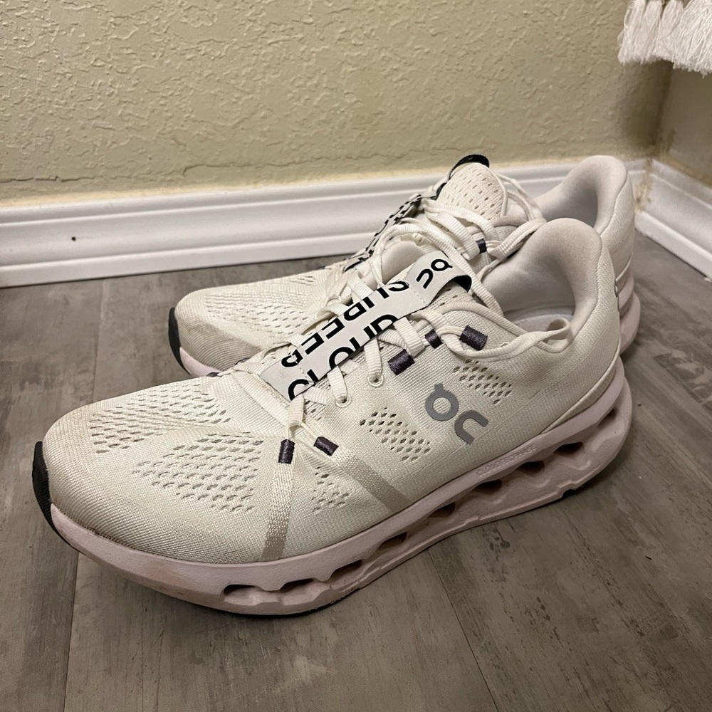 On Men’s Cloudrunner Sneakers Size 8 in White